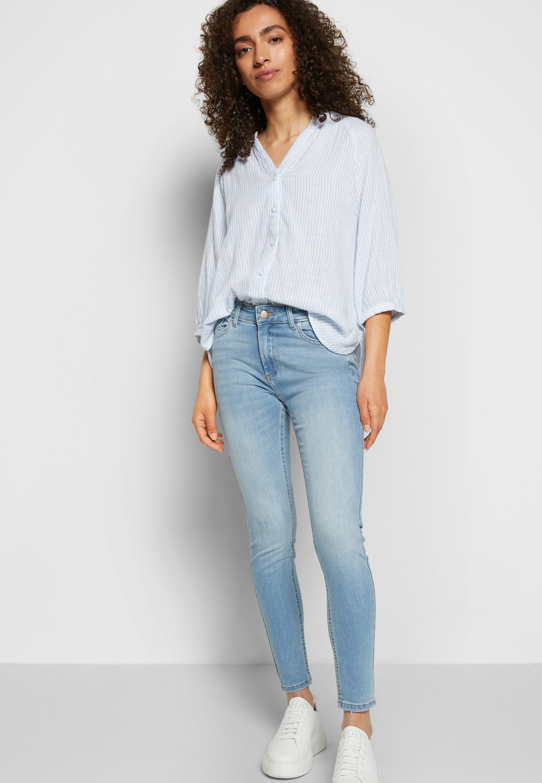 ONLBLUSH LIFE MID Media 6