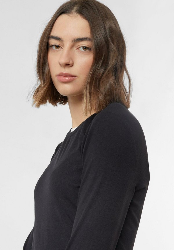 comma