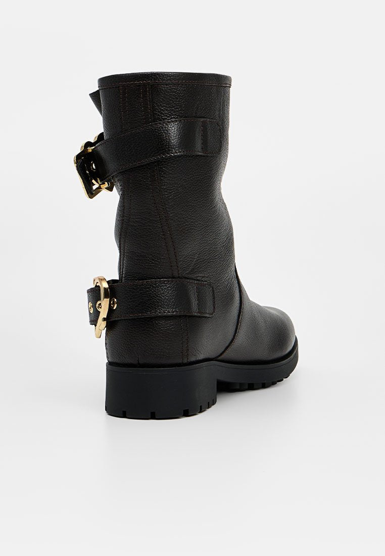 Love Moschino
