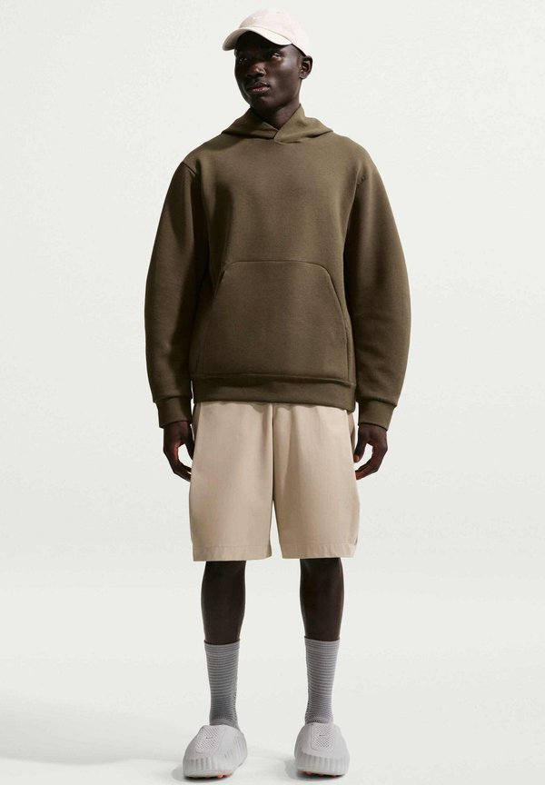 Nike Performance NIKE PERFORMANCE MEN'S DRI-FIT PULLOVER HOODIE 24.7 IMPOSSIBLYSOFT - Hoodie - dark hazel black velvet brown