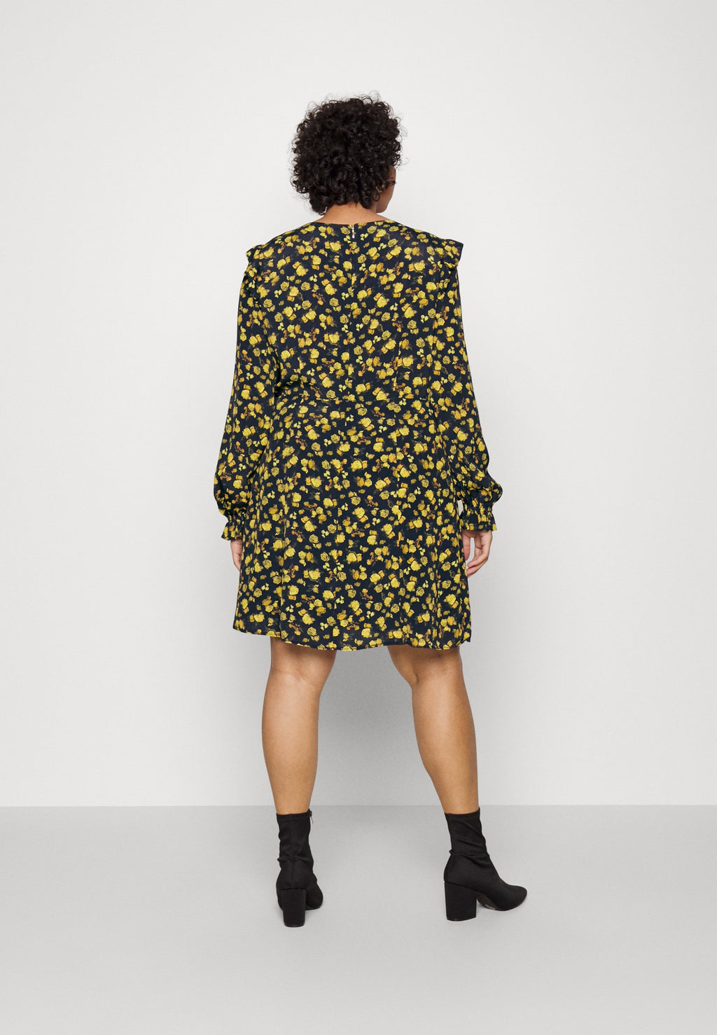  MOSS ROSE DRESS  Media 4