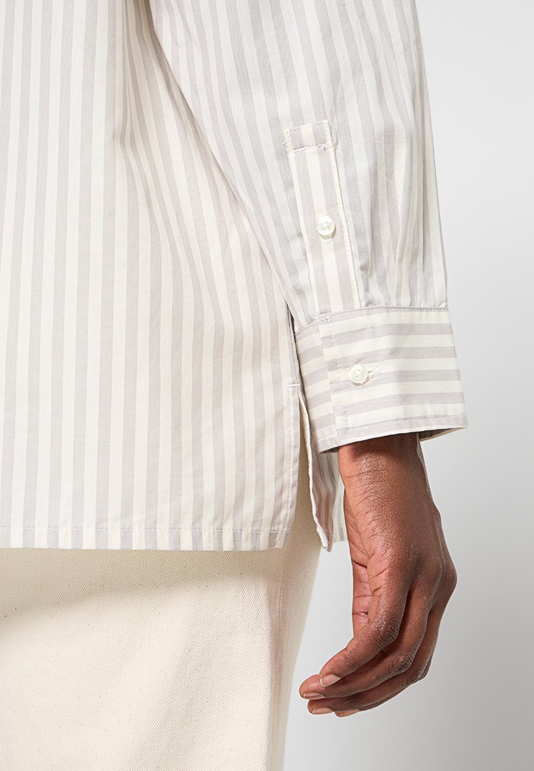 Nike Sportswear OVERSIZED