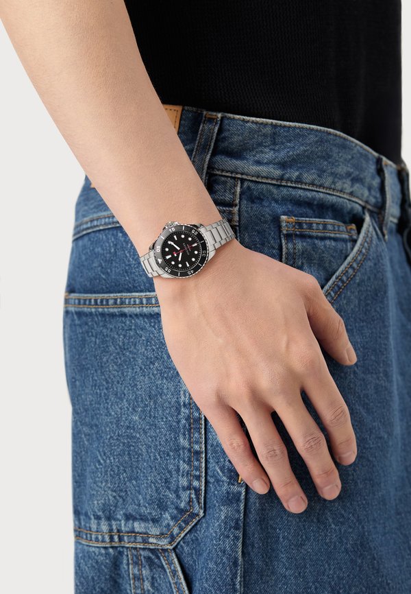 Tommy Hilfiger OCEANIC - Watch - silver-coloured/black