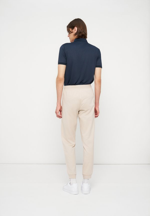 EA7 Emporio Armani