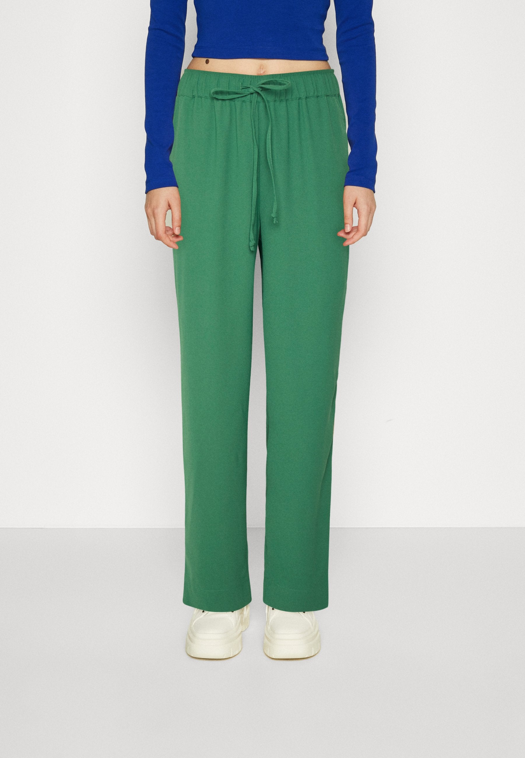 Soaked in Luxury SHIRLEY TAPERED PANTS