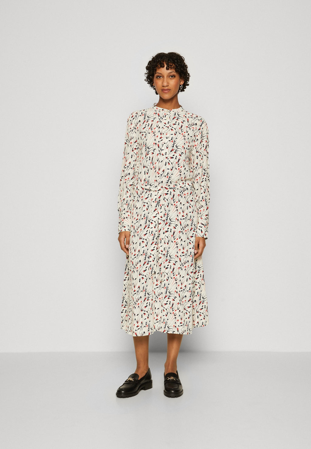 SMALL RIBBON MIDI POLO DRESS Media 3