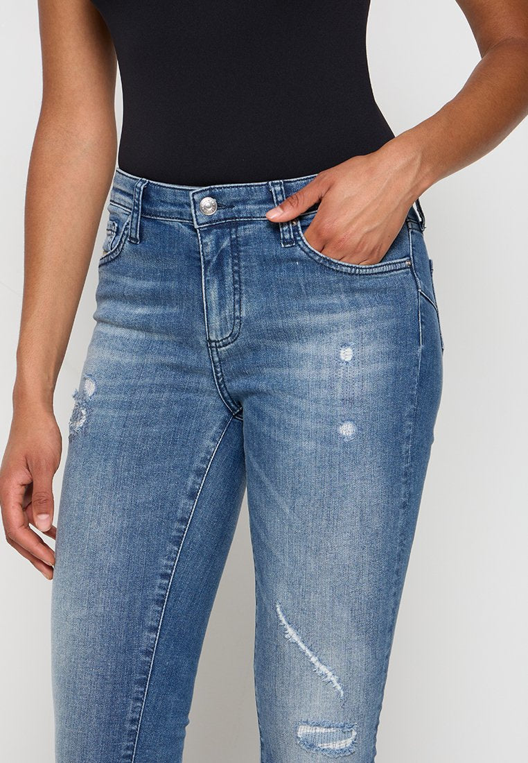 SKINNY FIT Media 5