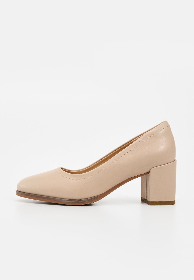 Clarks FREVA55 COURT