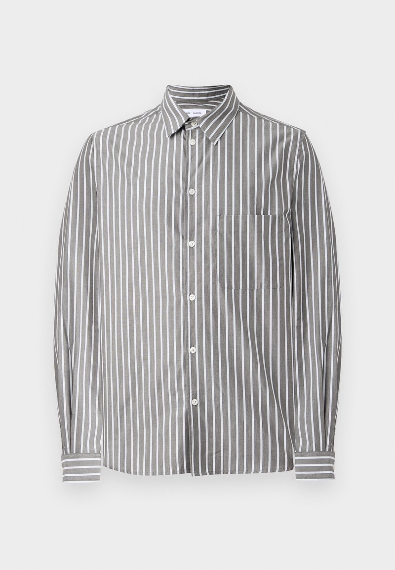 RYAN SHIRT Media 1
