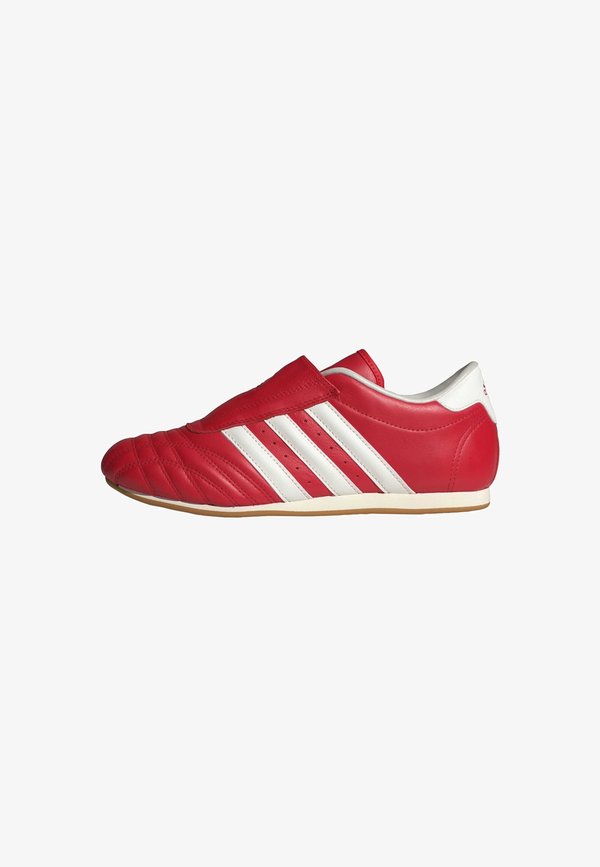 adidas Originals TAEKWONDO - Slip-ons - off white better scarlet gum