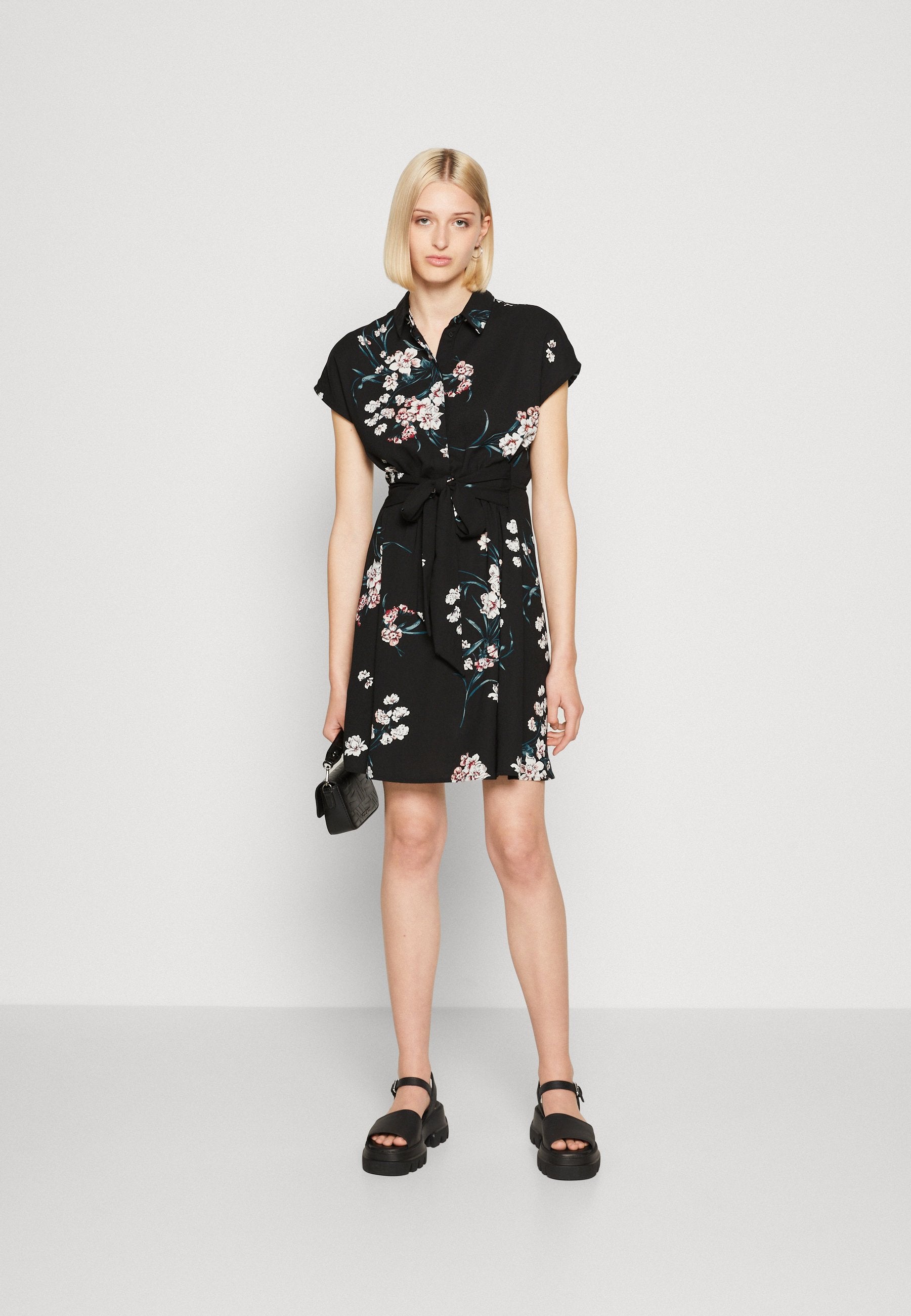 Vero Moda VMHALLIE TIE SHORT DRESS