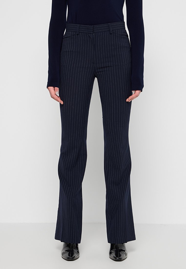 N°21
