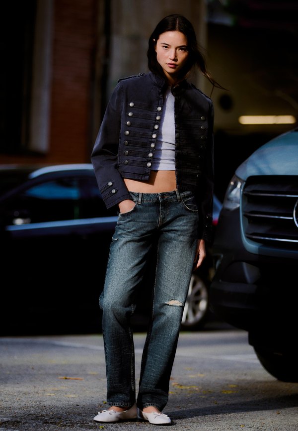 Bershka TROUSERS - Straight leg jeans - dark blue