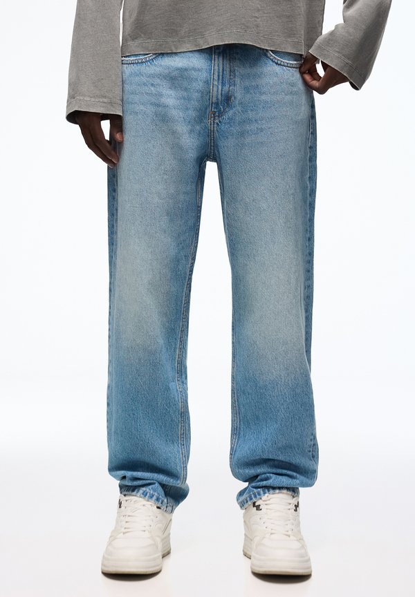 Bershka STRAIGHT-LEG - JEANS - Straight leg jeans - light blue