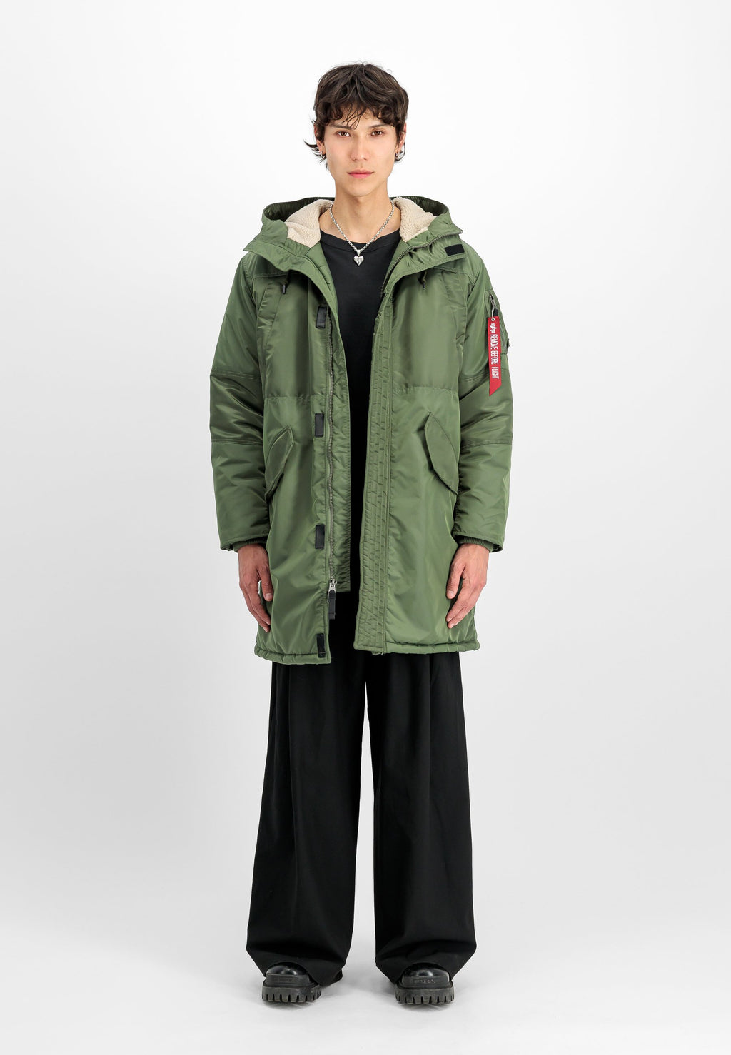 Alpha Industries FIELD