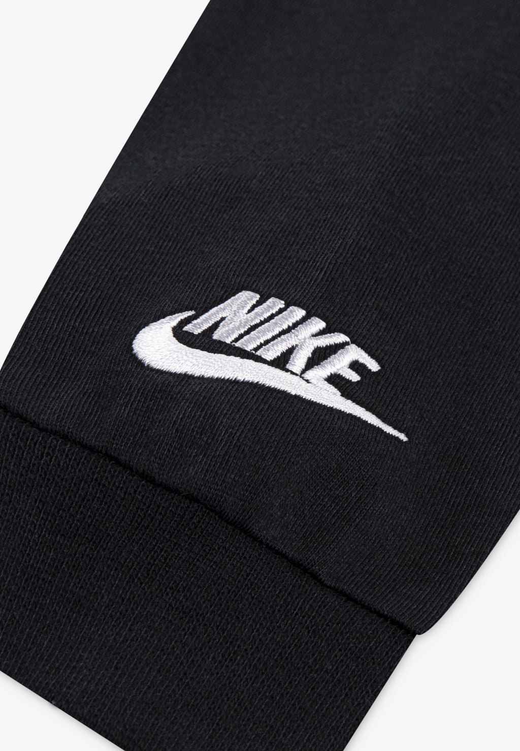 Nike Sportswear CLUB REVEALED