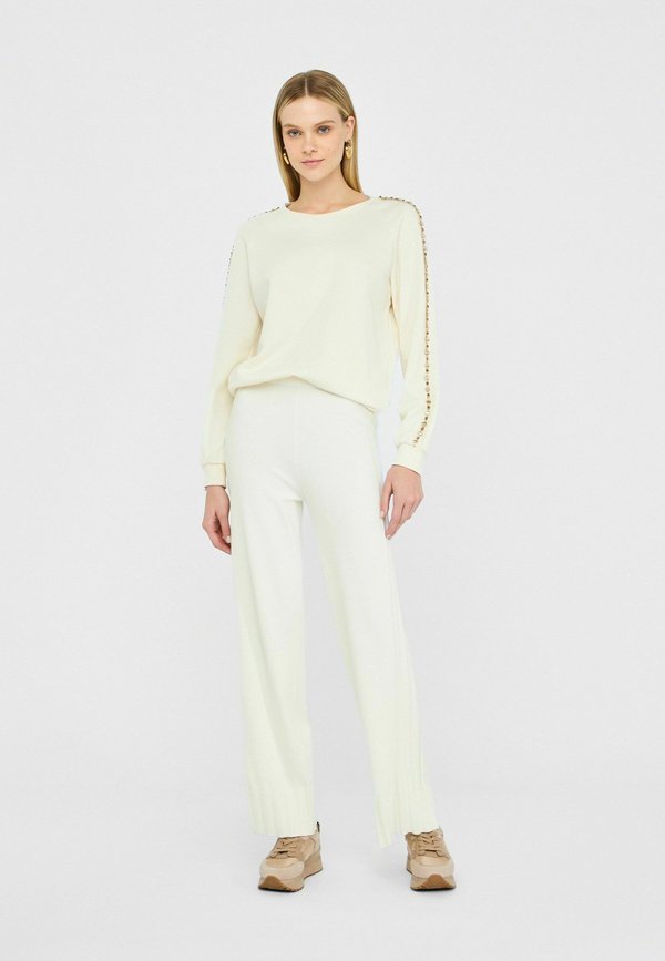 LIU JO BETTER MIT STRASS