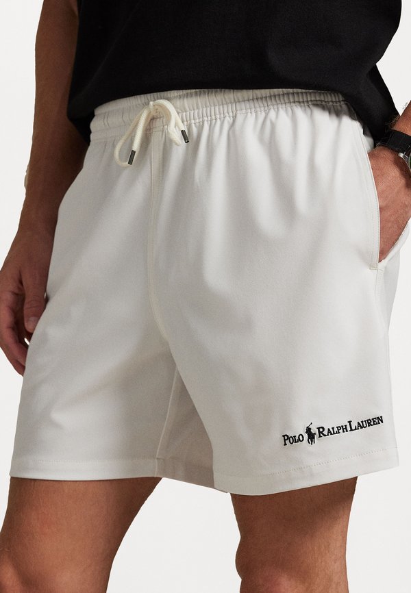 Polo Ralph Lauren 5.75-INCH TRAVELER CLASSIC SWIM TRUNK