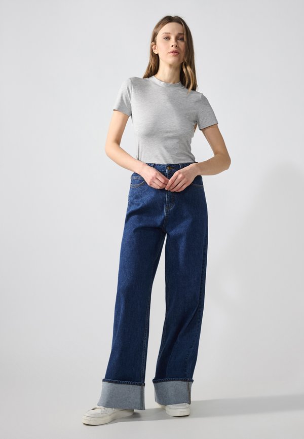 Anna Field 2 PACK
