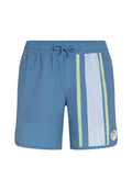 Blaue Schwimmshorts mit elastischem Bund und Kordelzug, die auf einer Seite vertikale Streifen in Hellblau, Grün und Weiß aufweisen.