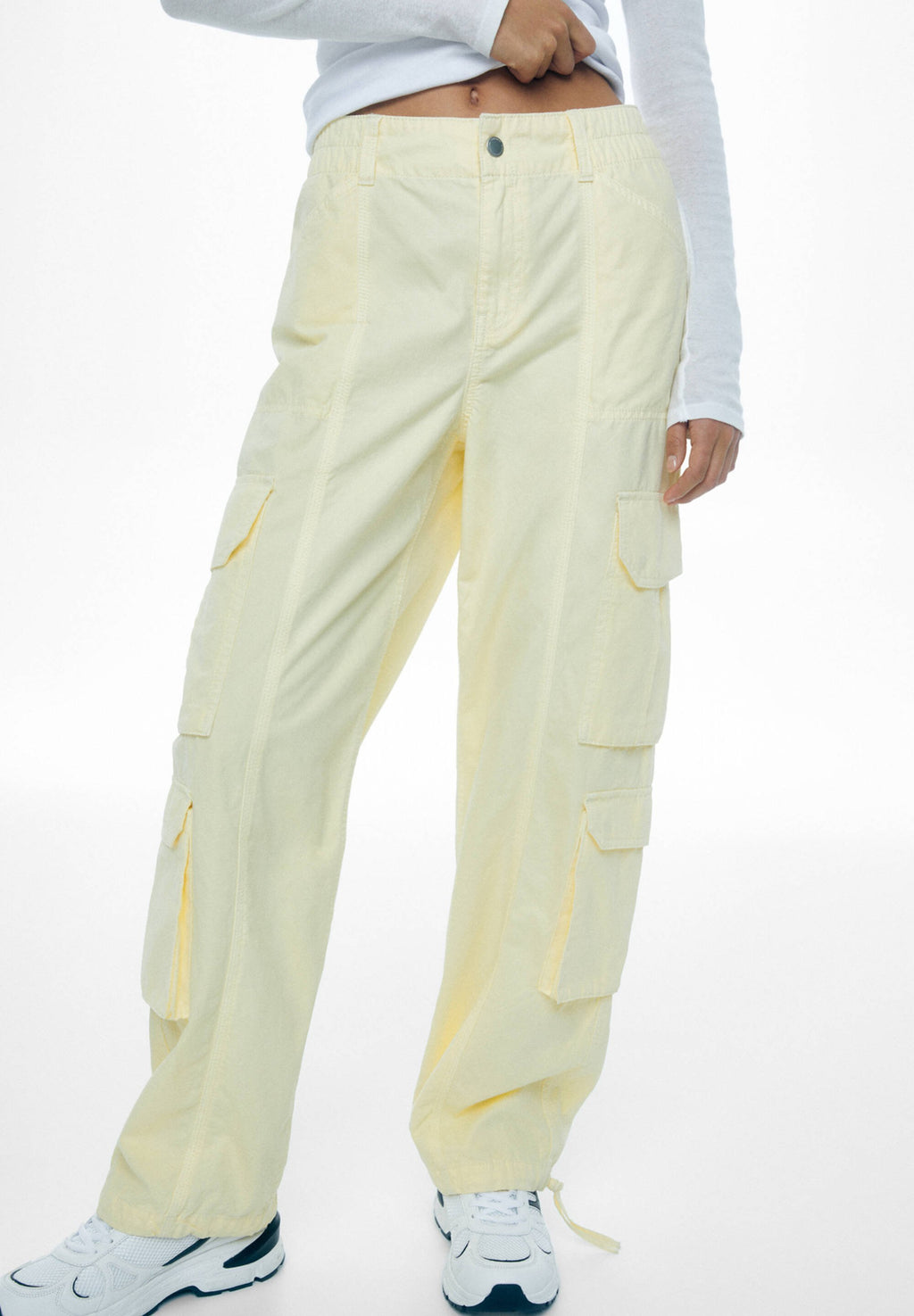 PULL&BEAR WITH AN ELASTIC WAISTBAND