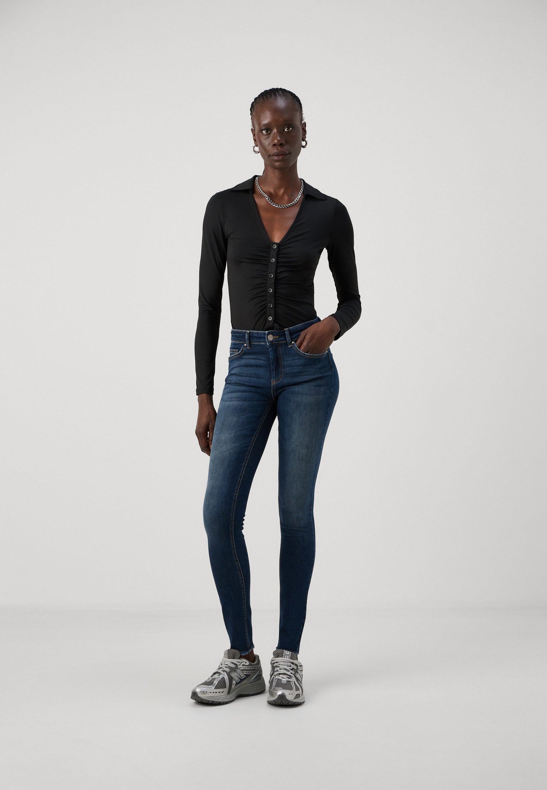 ONLBLUSH MID ANKLE Media 2