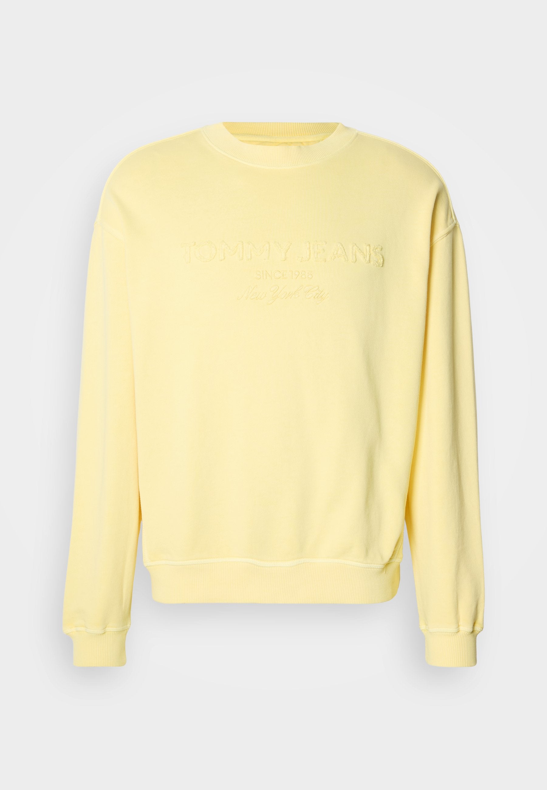Gelber Pullover aus Baumwollmischung mit gerippten Bündchen und Saum, auf der Vorderseite mit dem geprägten "Tommy Jeans"-Logo. Klassisches Rundhalsdesign.