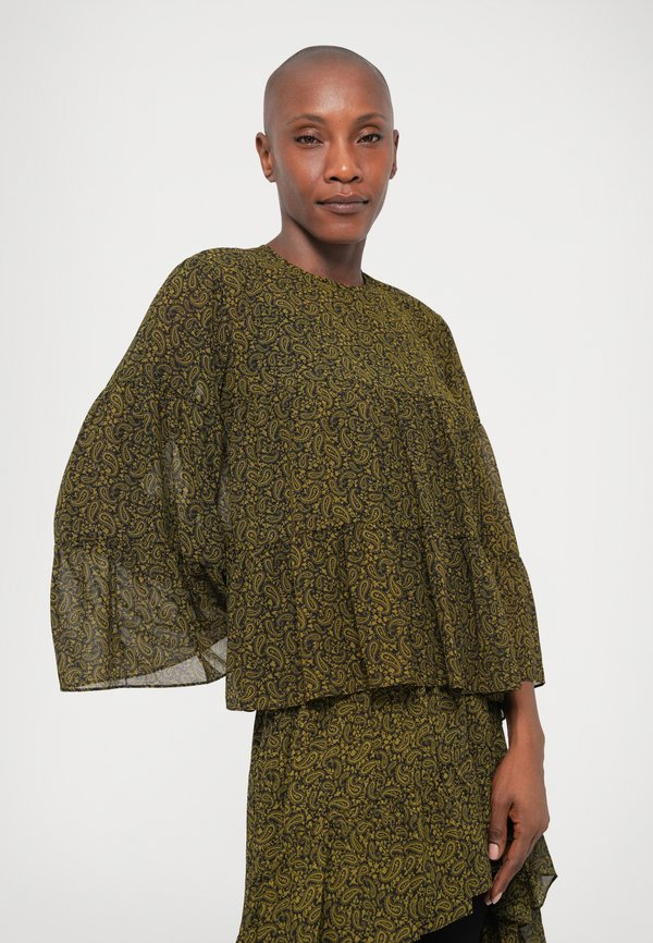 MICHAEL Michael Kors HIGH LOW TIER MAXI