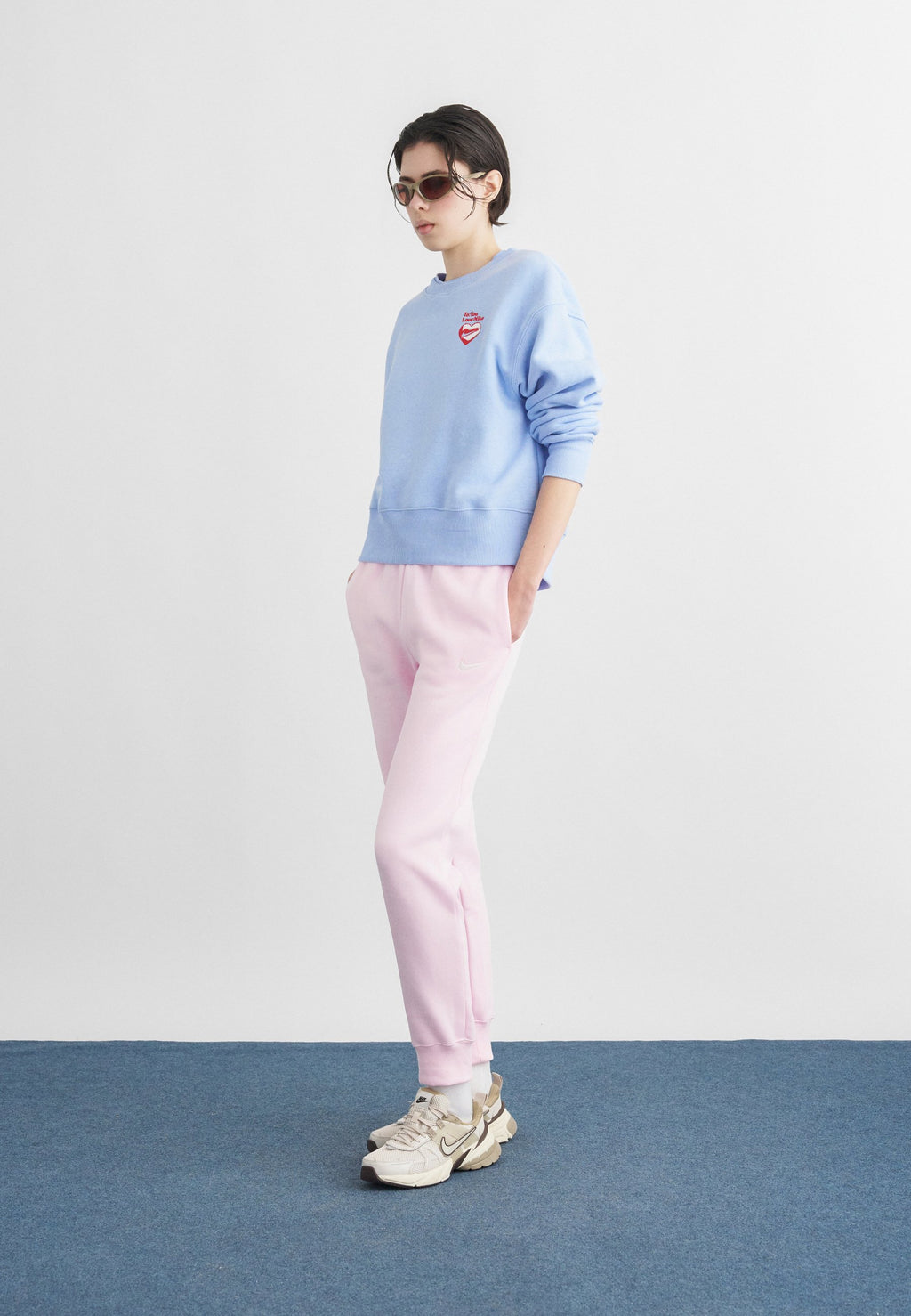 Nike Sportswear CREW