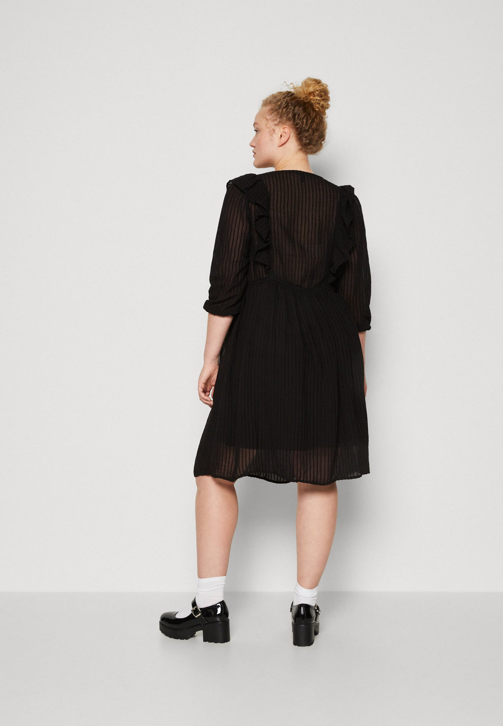 ONCLONDON RUFFLE DRESS  Media 4