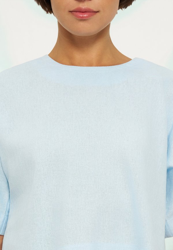 DKNY