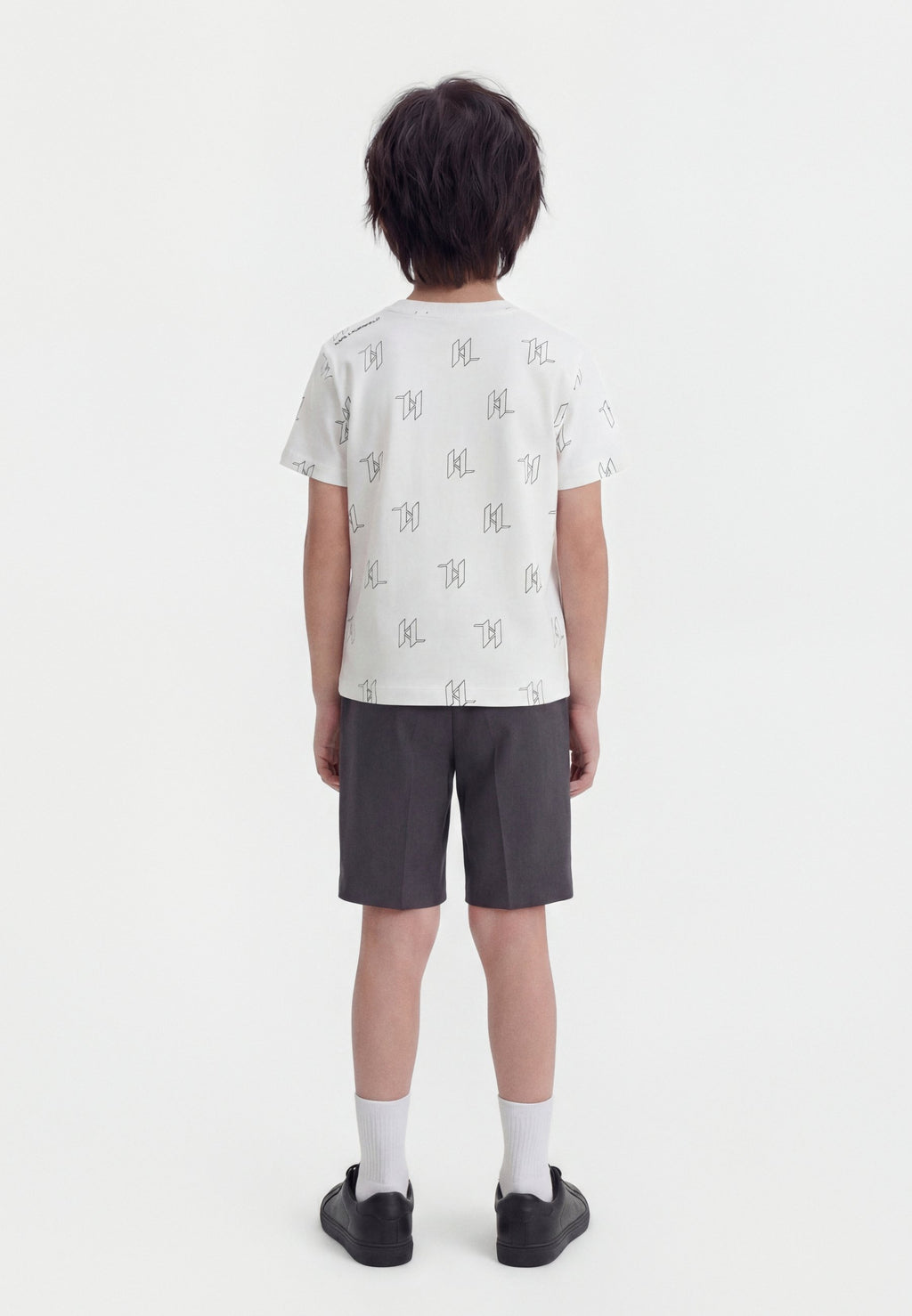 UNISEX Media 3