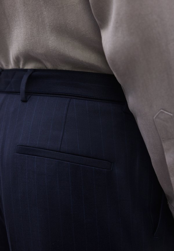 Calvin Klein STRAIGHT PINSTRIPE BELTED