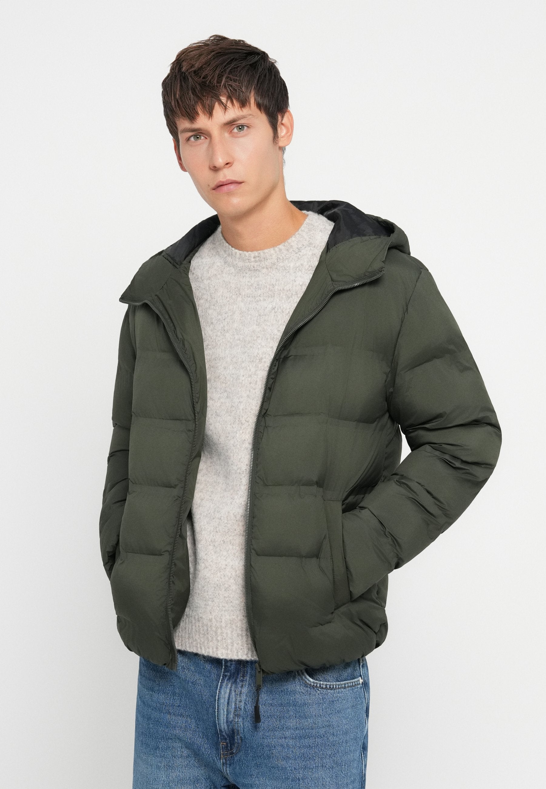 ONSUNION SEAMLES LIFE HOOD PUFFER JACKET Media 5