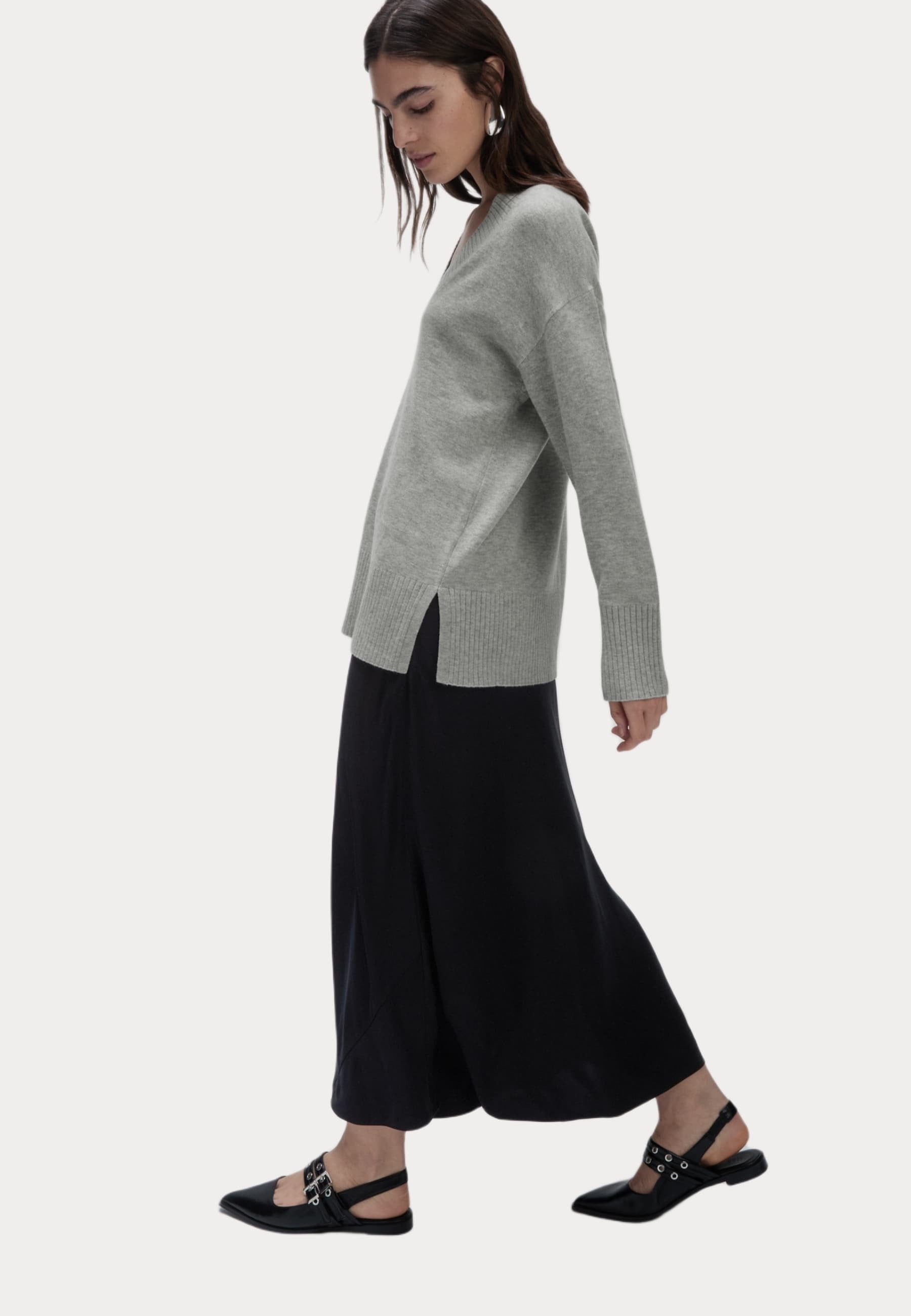 Marks & Spencer LOW LL VEE