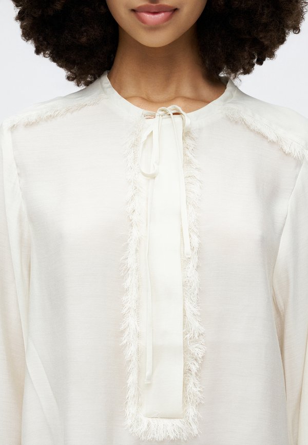 DAY Birger et Mikkelsen RASCHE REFINED FRINGES