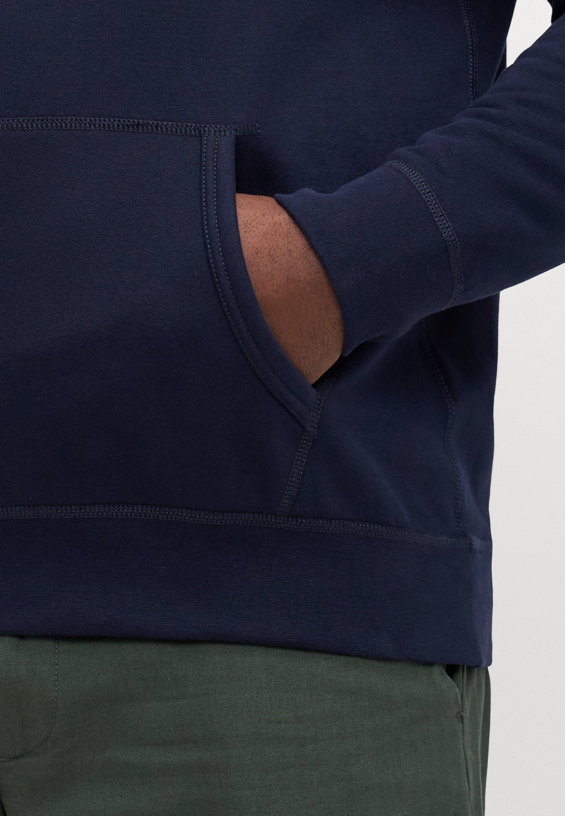 ESSENTIAL HOODY Media 6