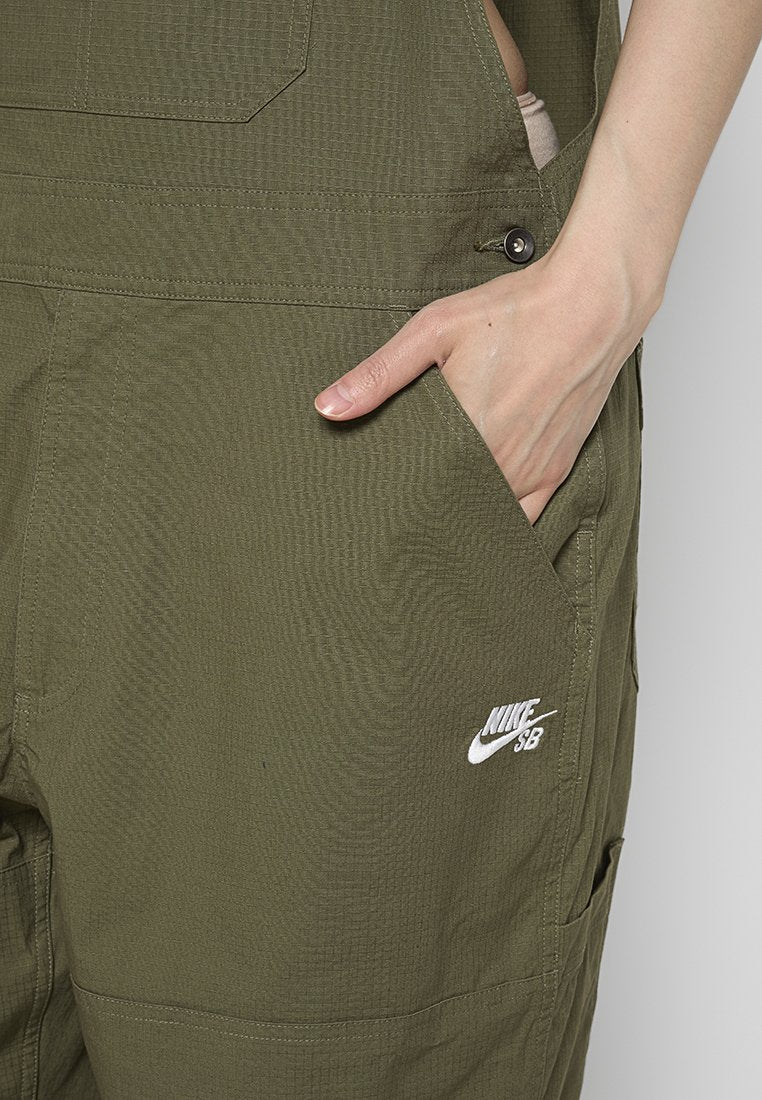 Nike Sportswear LOOSE FIT