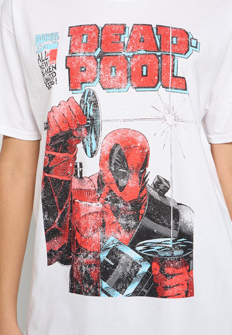 Marvel DEADPOOL RETRO COMIC COVER