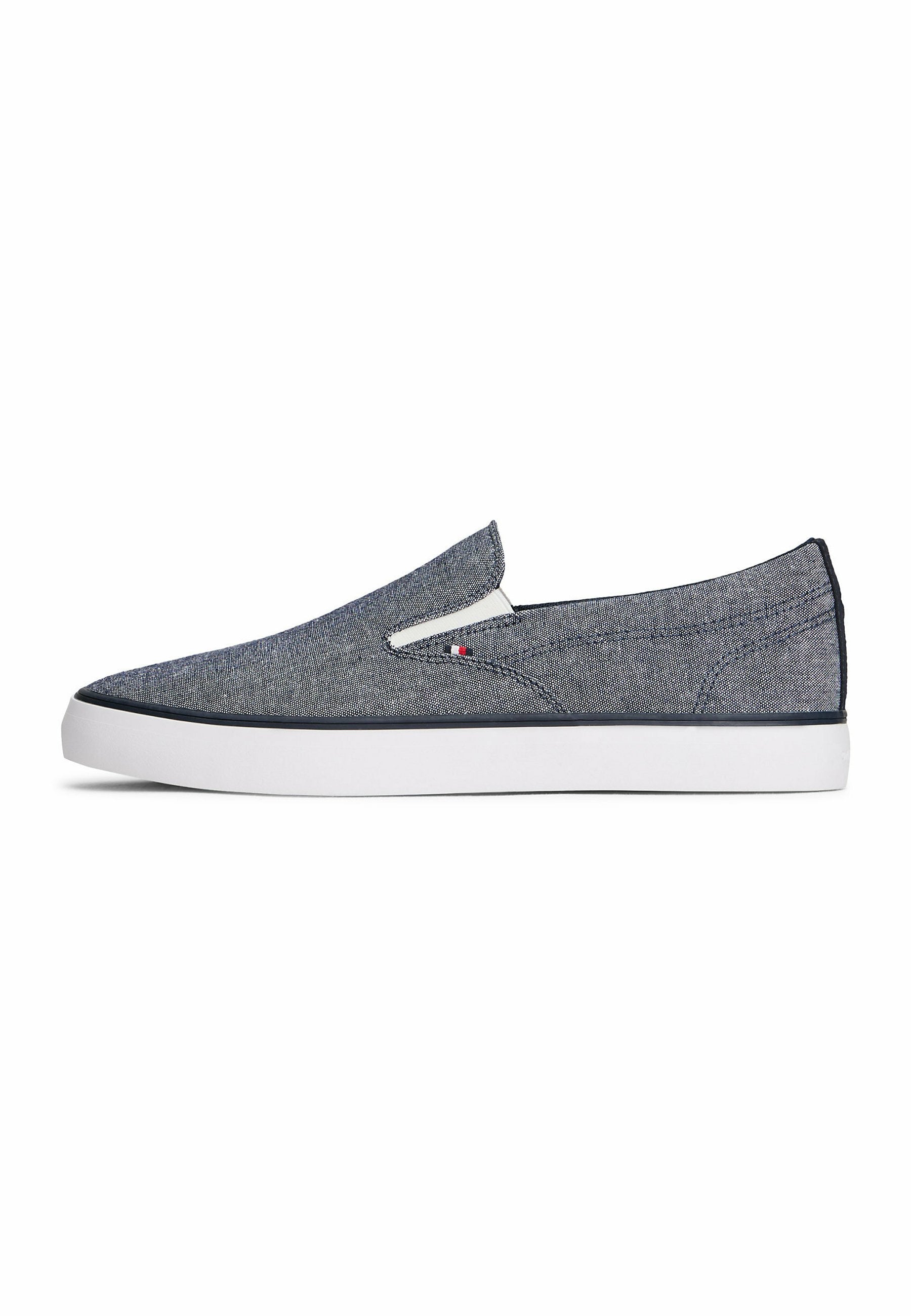 CHAMBRAY JACQUARD Media 1