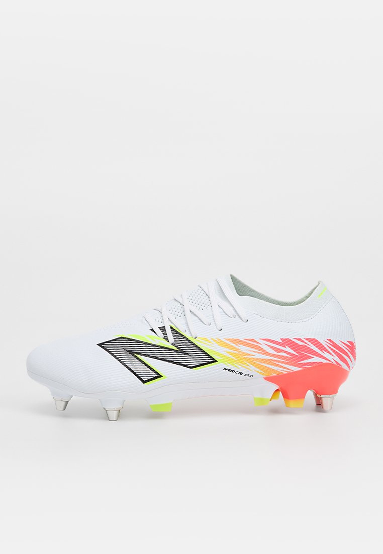 FURON ELITE V8 Media 1