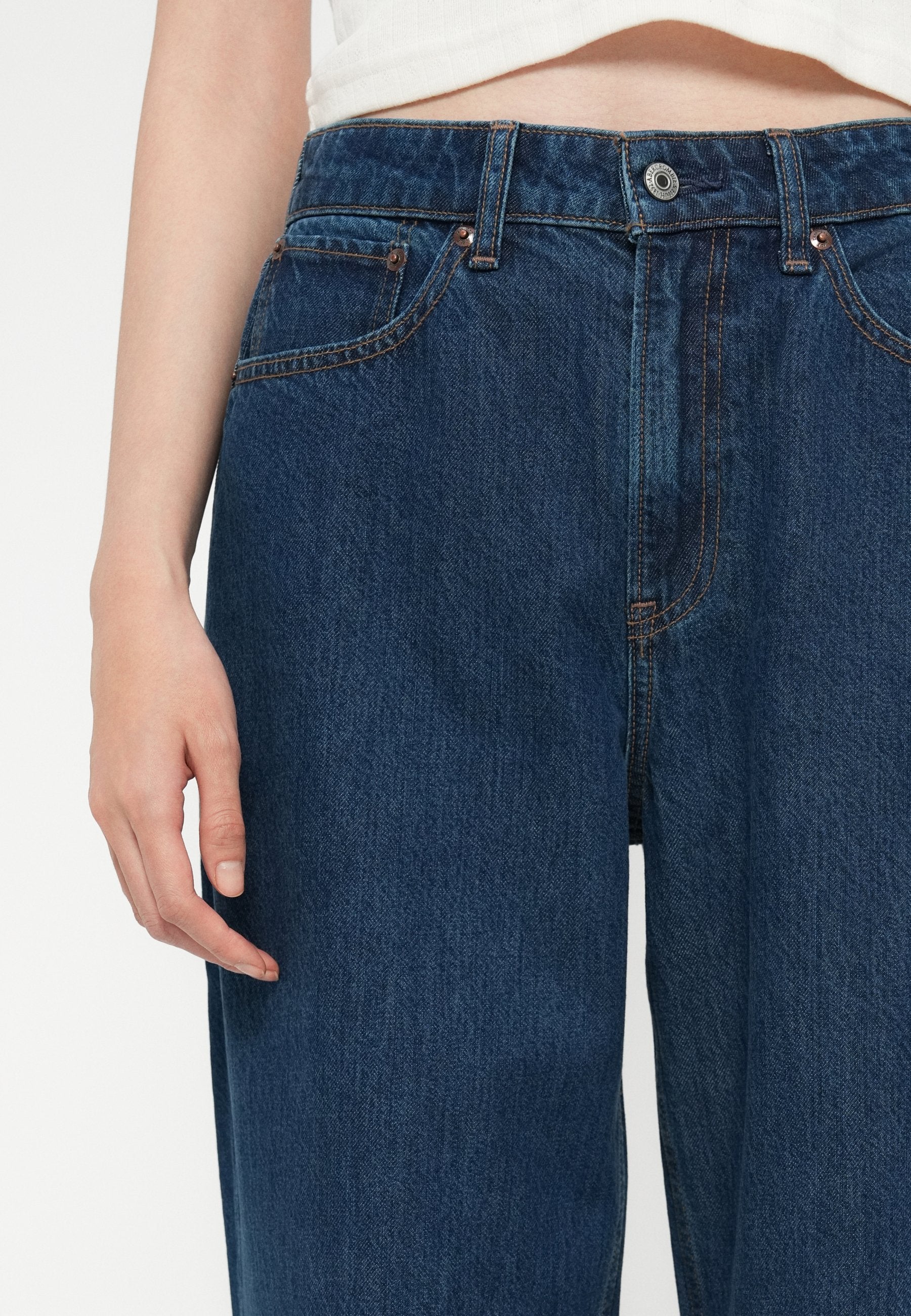 Abercrombie & Fitch LOOSE