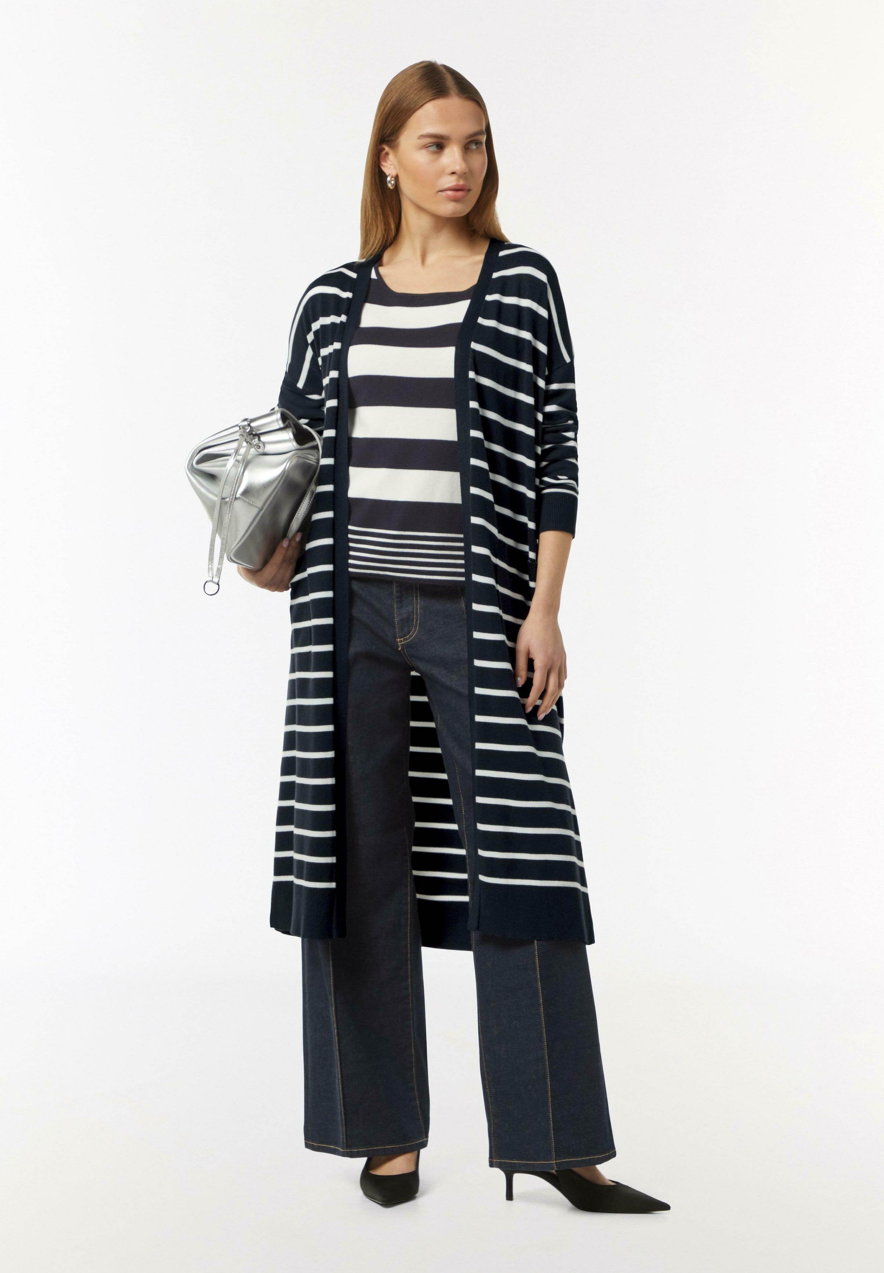 comma Strickjacke Media 2
