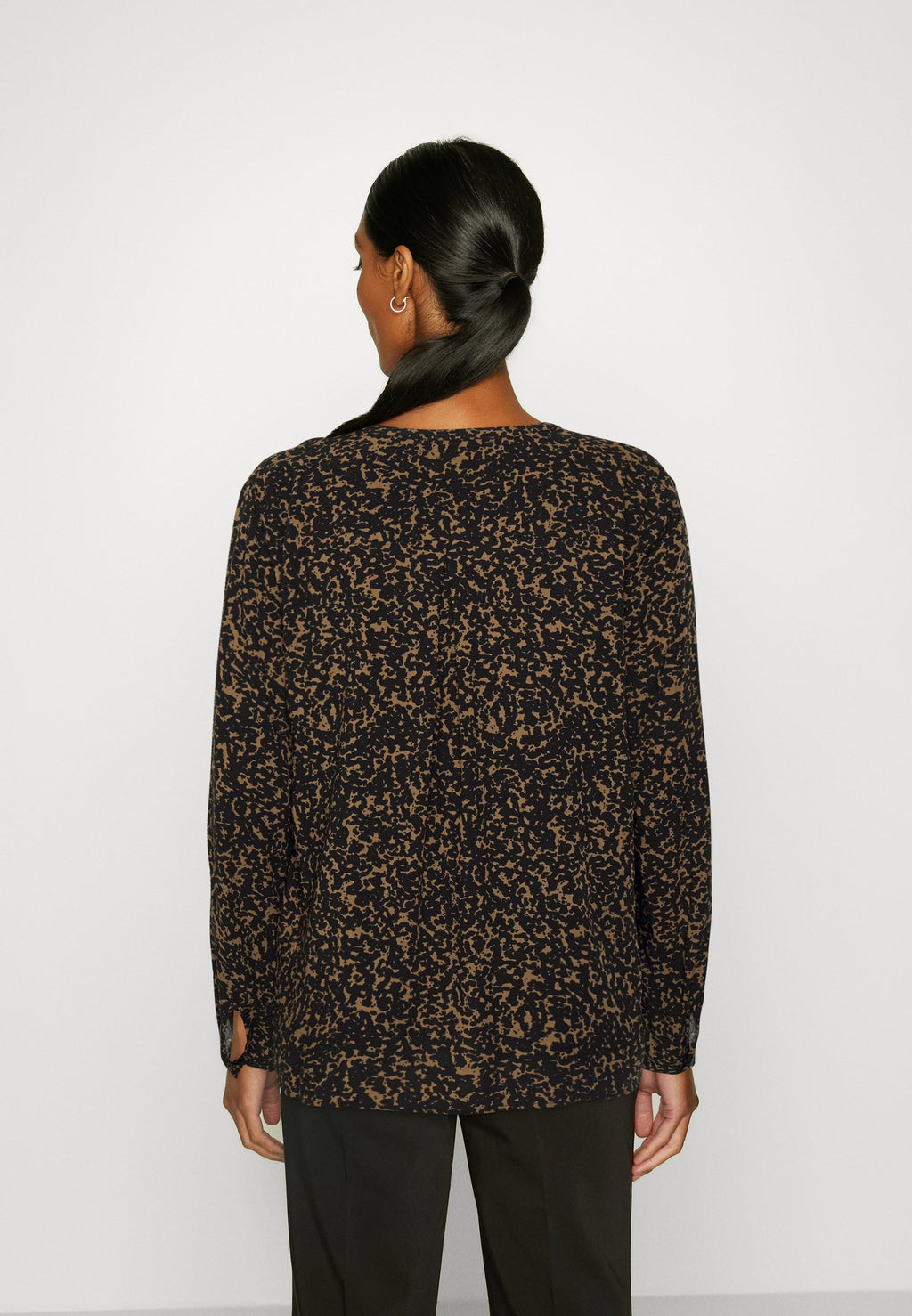 Esprit Bluse Media 4