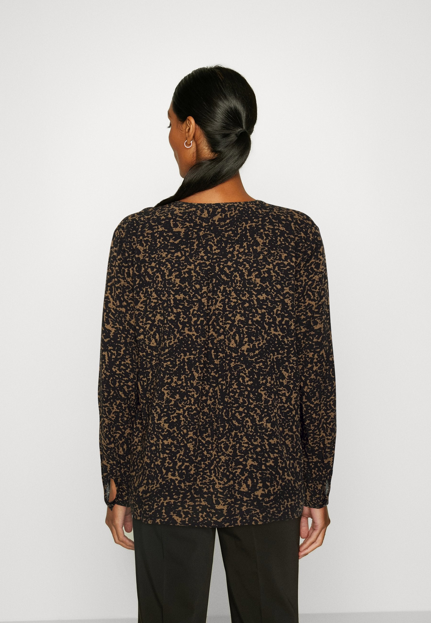 Esprit Bluse Media 4