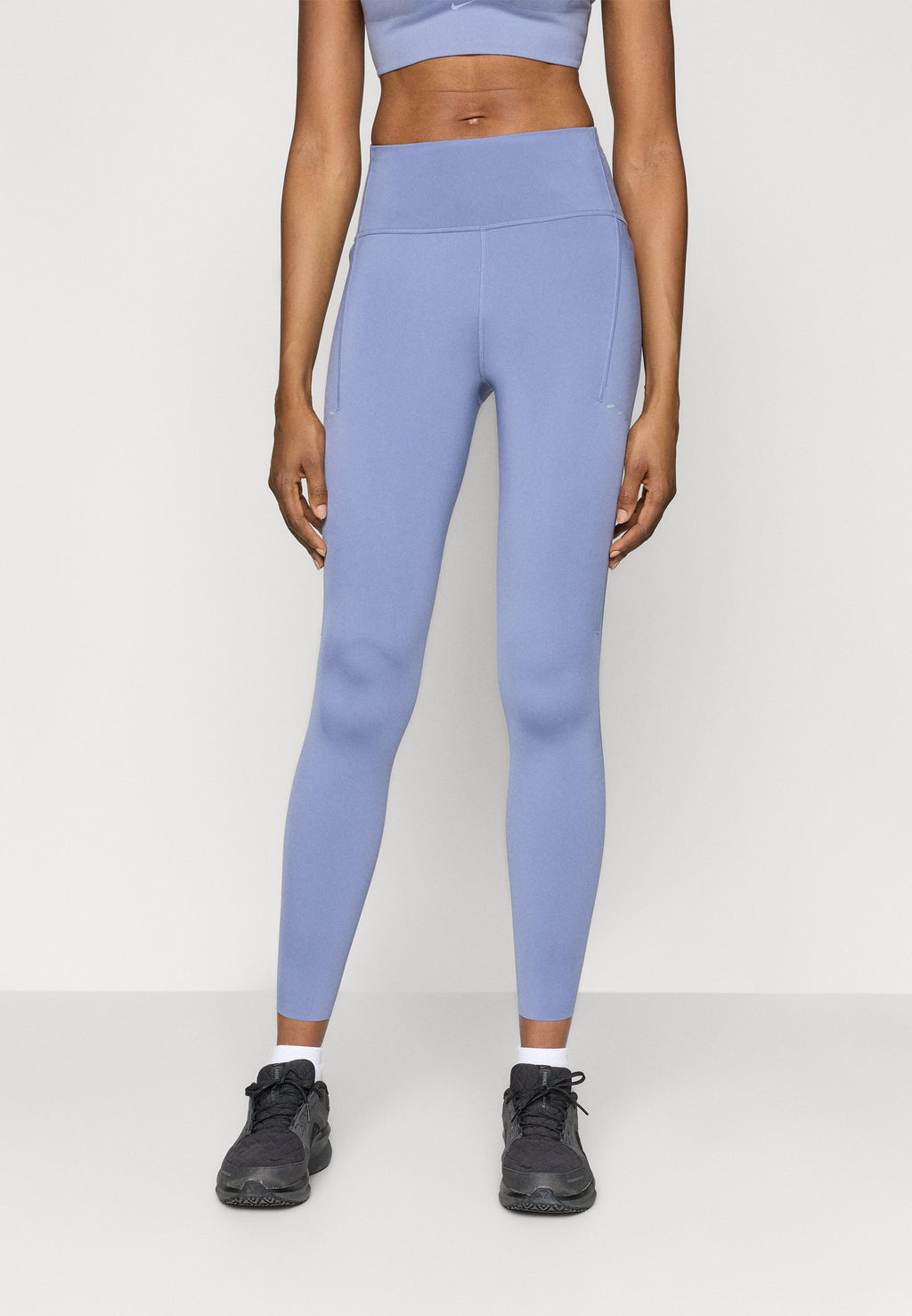 Nike Performance SWIFT