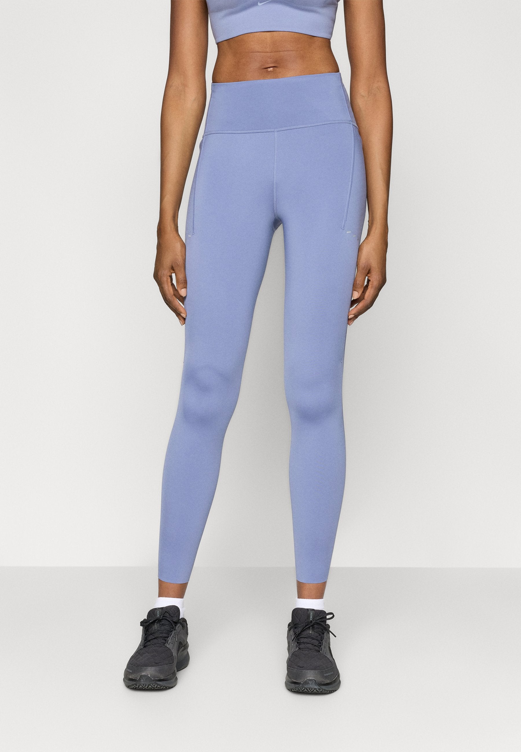 Nike Performance SWIFT