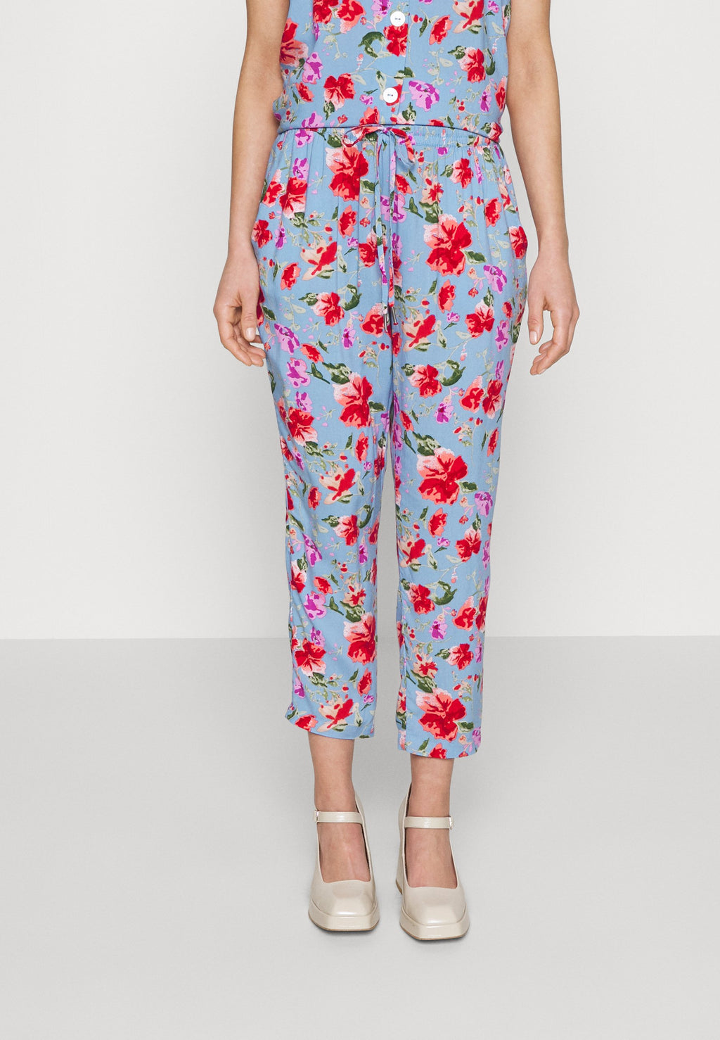 ONLY Petite ONLNOVA LIFE PANT