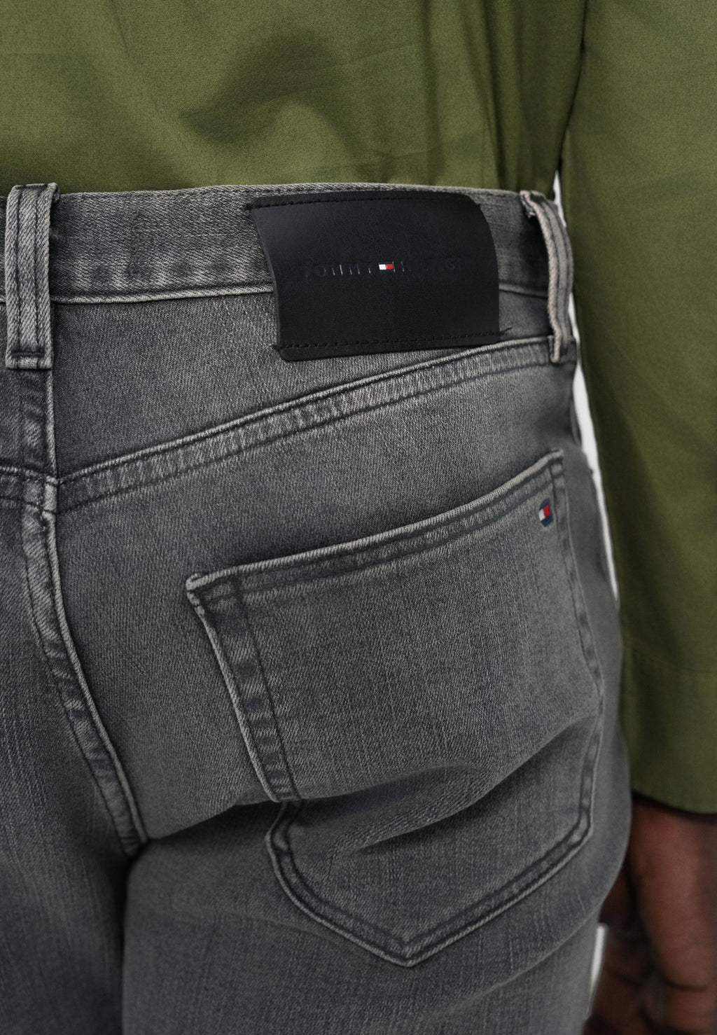 BLEECKER WHISKERED SLIM JEANS Media 6