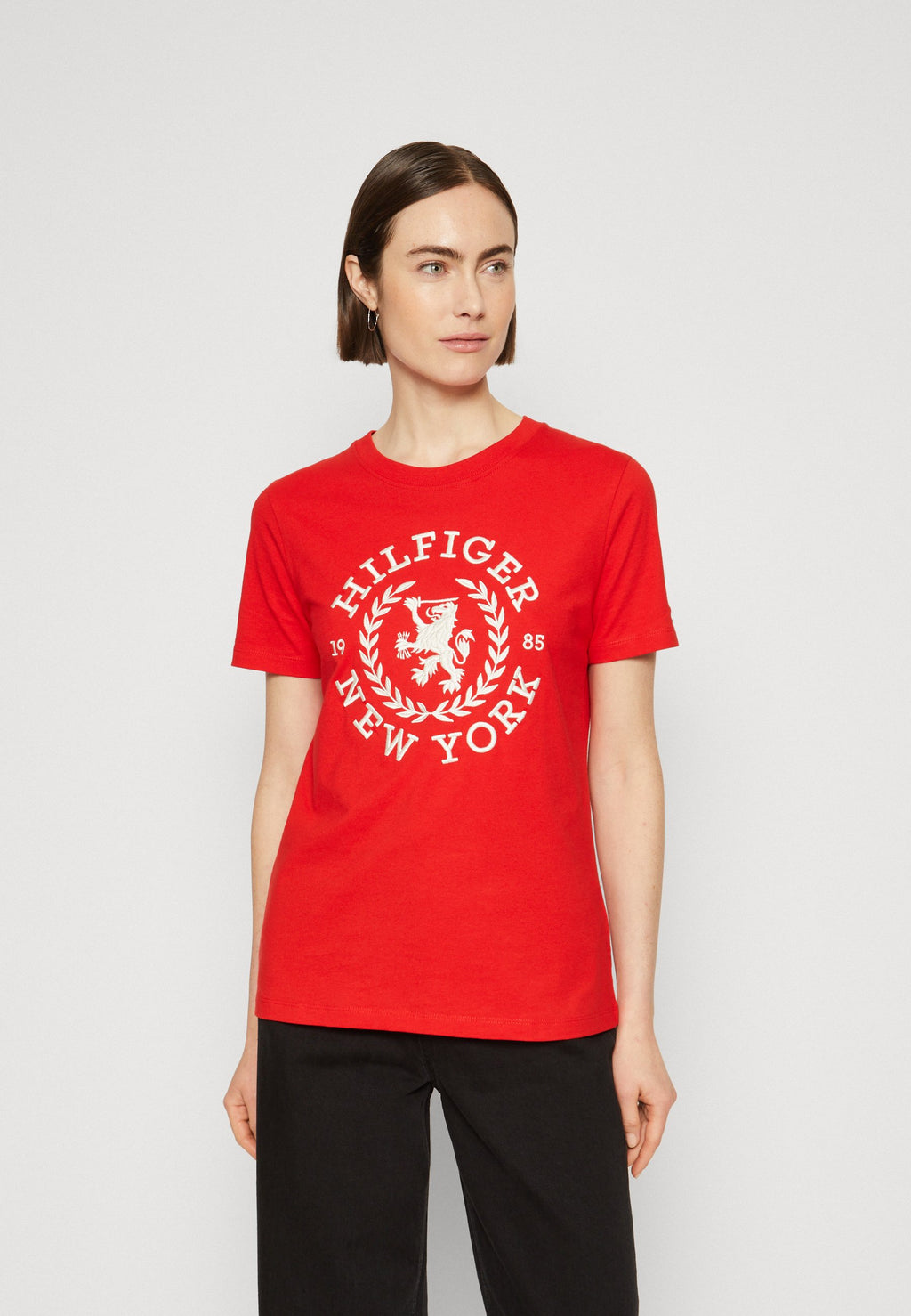 CREST TEE Media 3